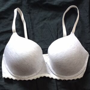 Dreamwear White And  Gray Lace Trimmed Bra